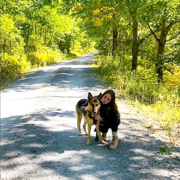 Meet your Posher, Kaylee - Picture 1 of 1